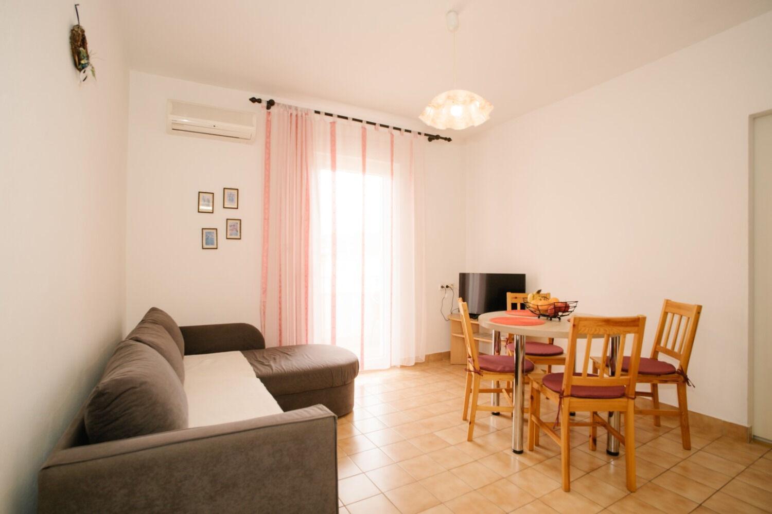 Apartments Petri - Close To The Sea Tisno Exterior foto